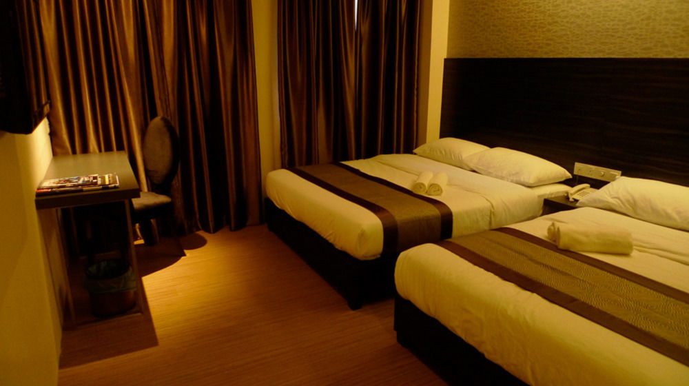 Hotel Austin Paradise - Taman Pulai Utama Skudai Exterior foto